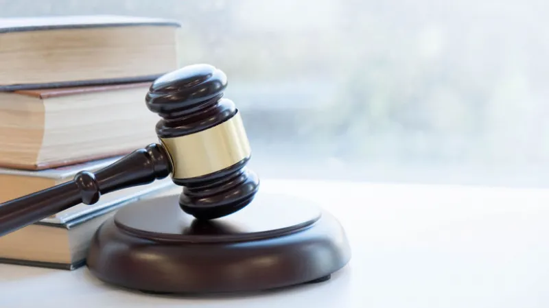 Prokurátor podal obžalobu za korupciu na bratislavského advokáta Dušana D. - Domáce - Správy - Pravda.sk