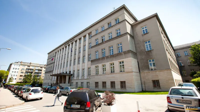 Sudca Sklenka, ktorý si údajne písal s Kočnerom, neuspel s odvolaním - Domáce - Správy - Pravda.sk