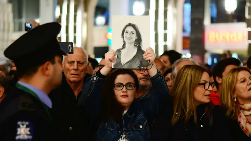 Smrť novinárky na Malte stála viac, ako dostali vrahovia Kuciaka - Svet - Správy - Pravda.sk