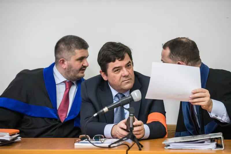 Pokračuje súd s Ruskom a Kočnerom v kauze zmeniek - SME