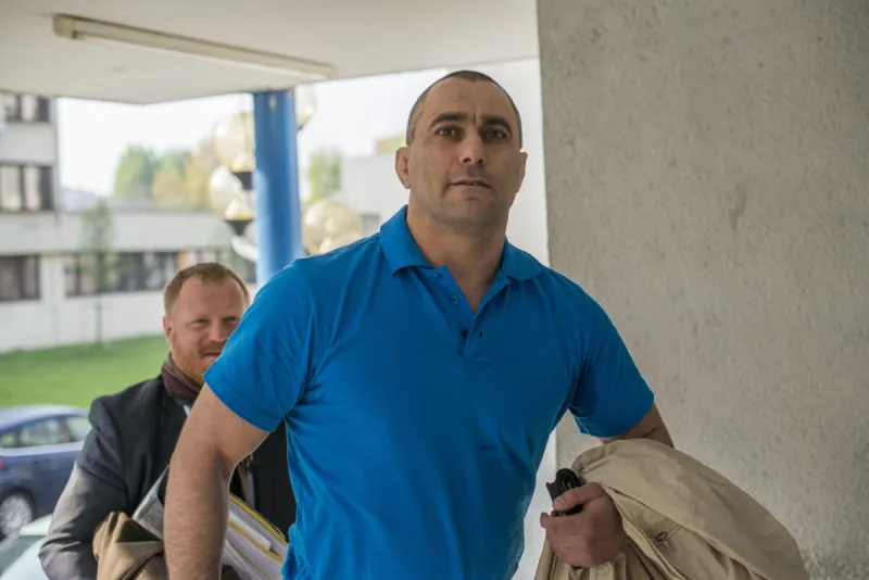 Bude ďalšie pojednávanie s expolicajtom Tiefenbachom - SME