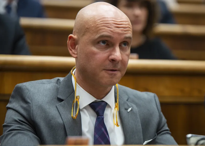 SaS vyzýva Lubyovú, aby našla peniaze na testy finančnej gramotnosti - SME