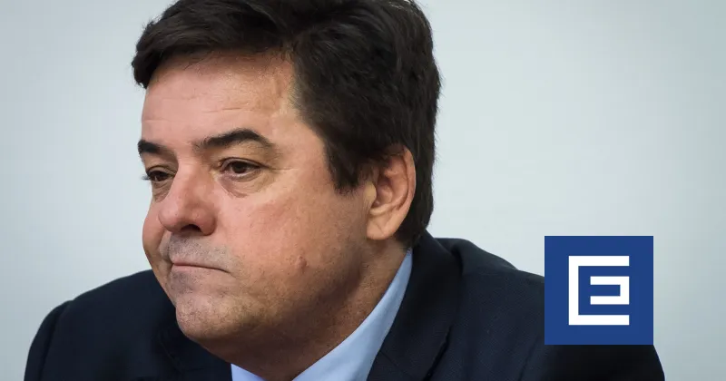 Môžu Kočnerove firmy poslať ľuďom výplaty? Možno áno, prevody do zahraničia sú však vylúčené  – Denník E