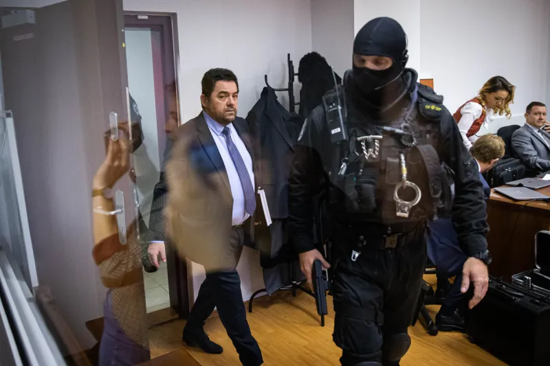 ONLINE: Súd s Kočnerom a Ruskom v kauze zmenky, 18. deň - SME