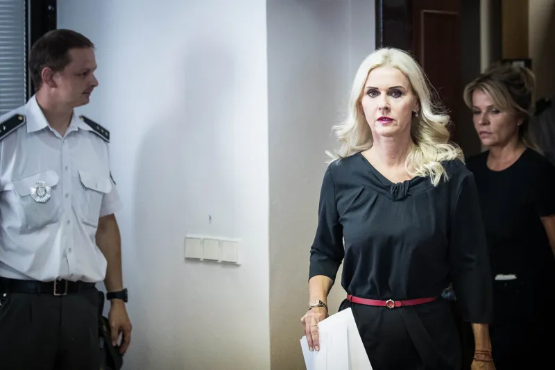 Komisia súdnej rady odporučila stíhať Jankovskej sestru, klamala o správach v mobile - SME