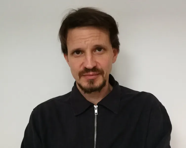 Kreslič zo súdu s Kočnerom: Či je niekto vrah do kresby nedostanem - SME