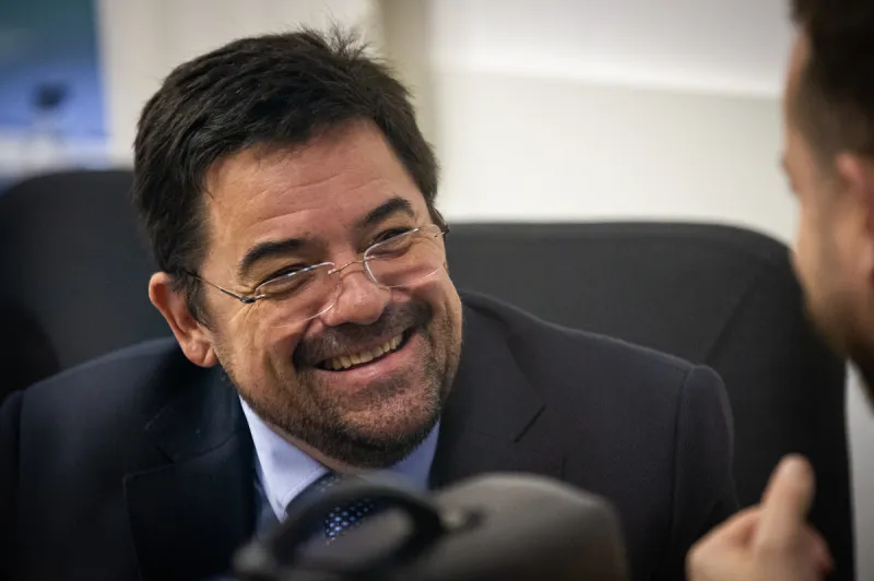 WhatsApp usvedčuje Kočnera z klamstva o dôležitej schránkovej firme - SME