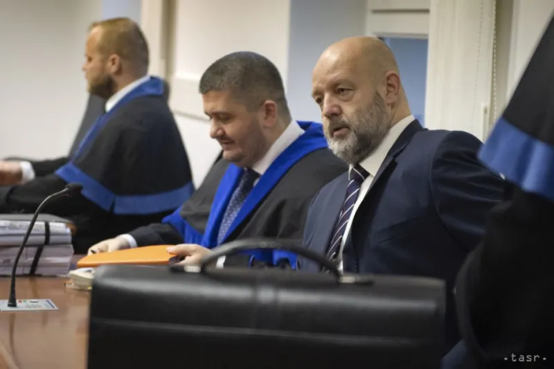 Pokračuje proces s Pavlom R. v kauze prípravy vraždy Volzovej