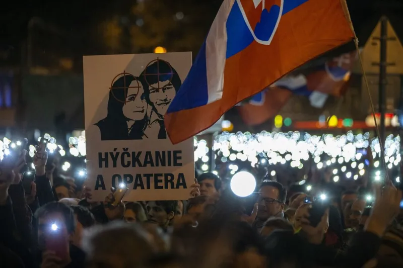 K spomienkovým zhromaždeniam za Kuciaka a Kušnírovú sa zatiaľ pripojilo 51 miest - SME