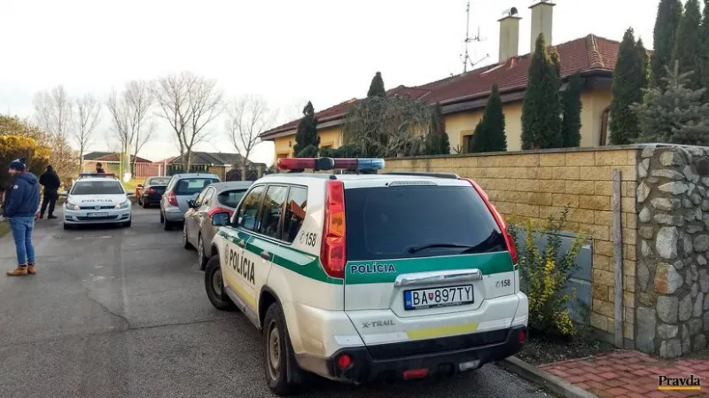 NAKA zasahuje v Bratislave, Banskej Bystrici aj na Donovaloch - Domáce - Správy - Pravda.sk