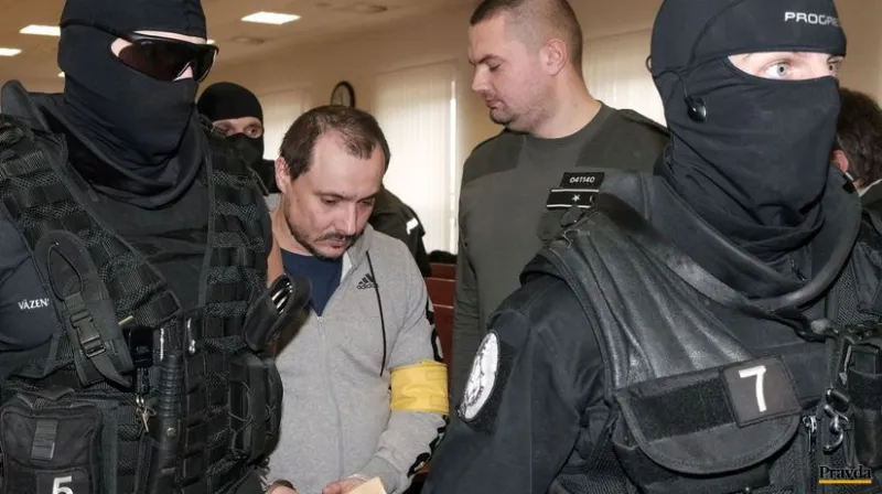 ONLINE: Správy z Kočnerových komunikácií cez Threemu súd pripustil ako dôkaz - Domáce - Správy - Pravda.sk