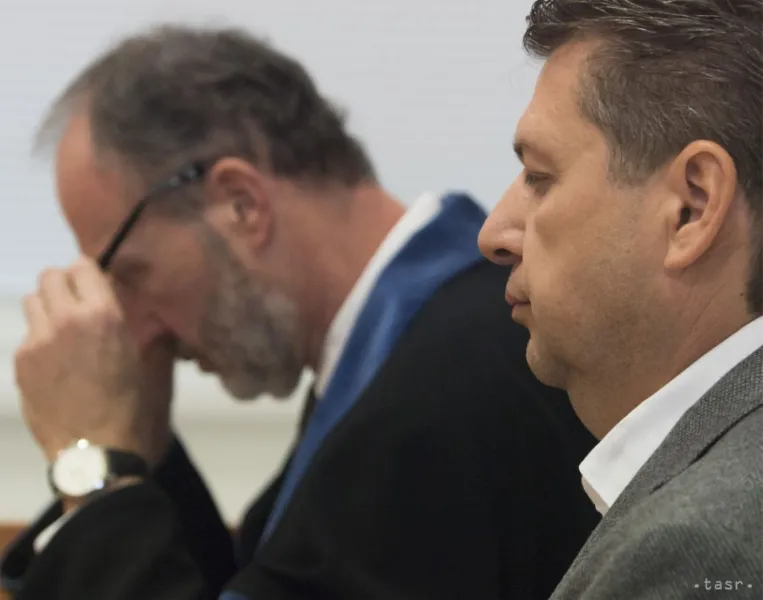 Vyšetrovanie L. Bašternáka naďalej pokračuje v rámci skupiny Novinár