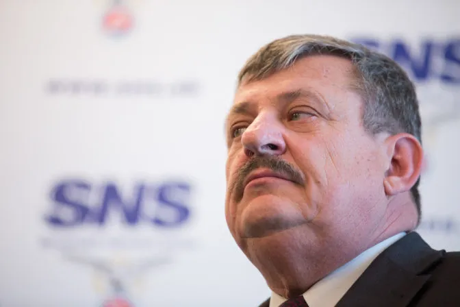 Politickí protivníci podľa Hrnka vylievajú na národniarov kýble špiny, aby poškodili meno strany - Webnoviny.sk