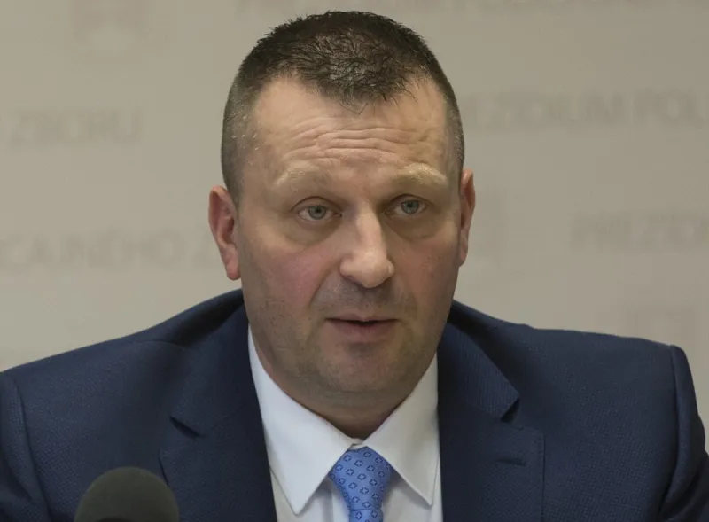 Lučanský a Vadala: Nechce to riešiť, vraví podriadený - SME