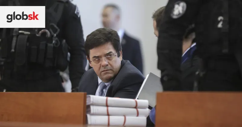 AKTUÁLNE Policajti z NAKA zasahujú u sudcov z Kočnerovej Threemy | Glob.sk