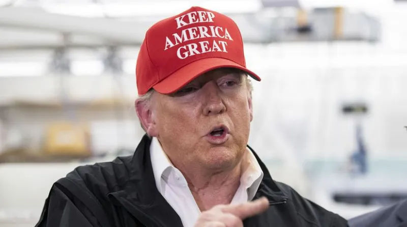 Online: Trump zavrel dvere imigrantom, EÚ hľadá peniaze na reštart - Domáce - Správy - Pravda.sk