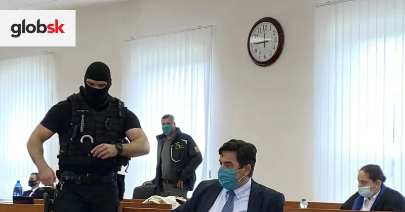 ONLINE Pojednávanie v kauze Kuciak pokračuje. Na súde sa čítajú úryvky jeho autorských textov | Glob.sk