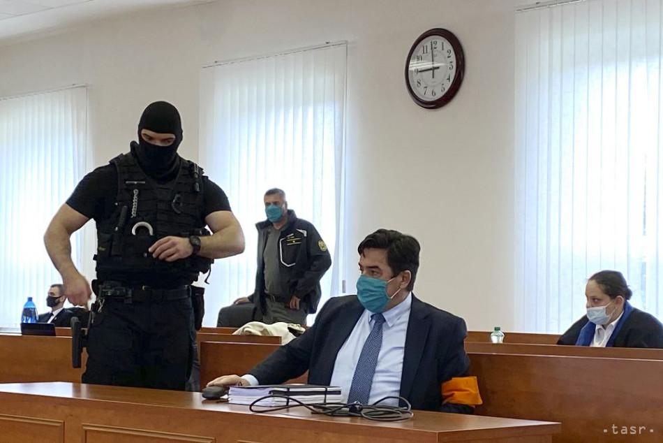 Súd prerušil pojednávanie v kauze vraždy J. Kuciaka do mája