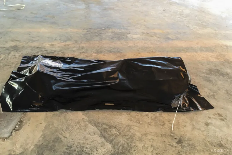 Afganistan obvinil zo smrti takmer 40 migrantov Irán