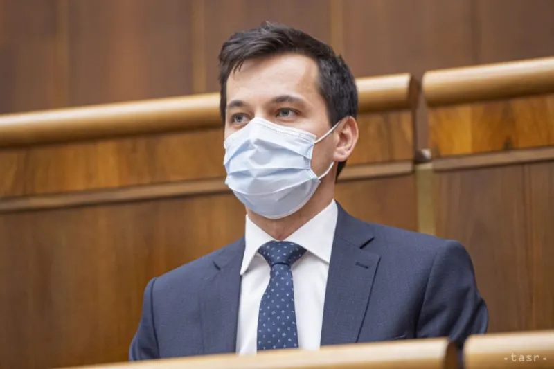 Šeliga podá trestné oznámenie vo veci komunikácie Troškovej a Vadalu