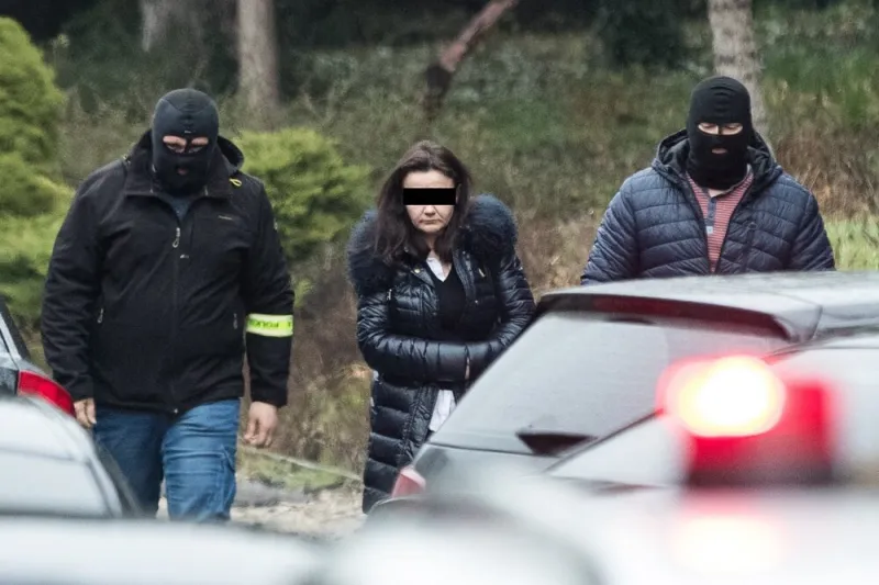 Akcia Búrka: Policajti zadržali sudcov  - fotogaléria - domov.sme.sk - SME
