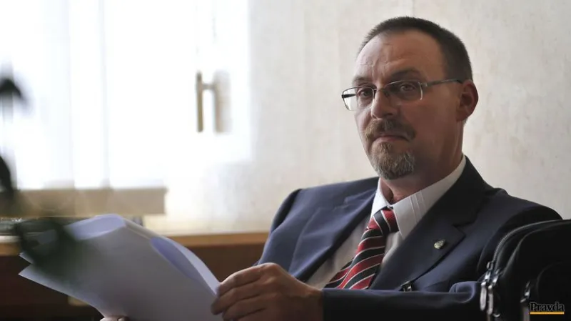 Trnka zostáva naďalej obvinený, neuspel s opravným prostriedkom - Domáce - Správy - Pravda.sk