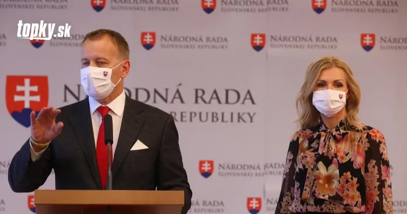 Kauza diplomovka naberá na obrátkach: Beblavý vytiahol na Kollára a Krištúfkovú hlasovanie z minulosti | Topky.sk