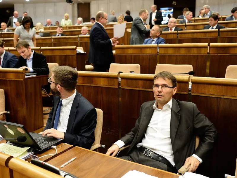 Pre zastavené vyšetrovanie kauzy VSS podali podnet na prokuratúru | Topky.sk