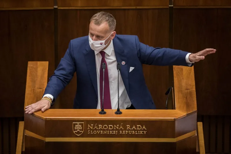 Smer chce pre kauzu Tipos odvolávať Kollára z funkcie predsedu parlamentu - SME