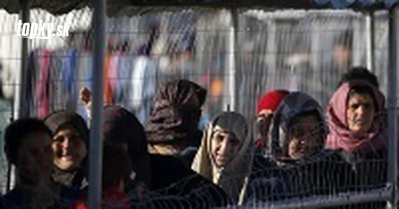 Grécko zaznamenalo prvý prípad COVID-19 v tábore pre migrantov na ostrove Chios | Topky.sk