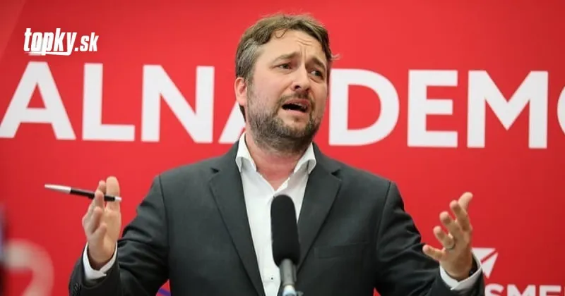 Rátal som s tým, že NAKA zastaví stíhanie vo veci červenej hviezdy, odkázal Blaha | Topky.sk