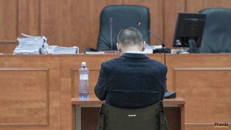 Premiér: Sledovacie komando z kauzy Kuciak treba stiahnuť z obehu - Domáce - Správy - Pravda.sk