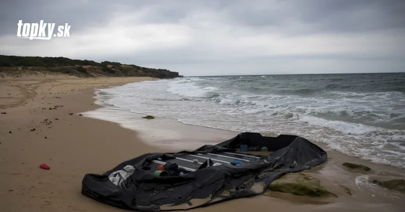 Migranti na člne sa prevrátili pri pobreží Francúzska: Traja z nich sú nezvestní | Topky.sk