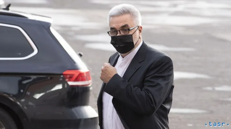 Agh odmietol falšovanie miliónových zmeniek - Domáce - Správy - Pravda.sk