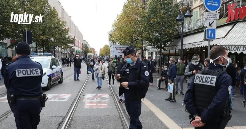 Francúzska polícia zasiahla: Zlikvidovala stanový tábor migrantov v centre Paríža | Topky.sk