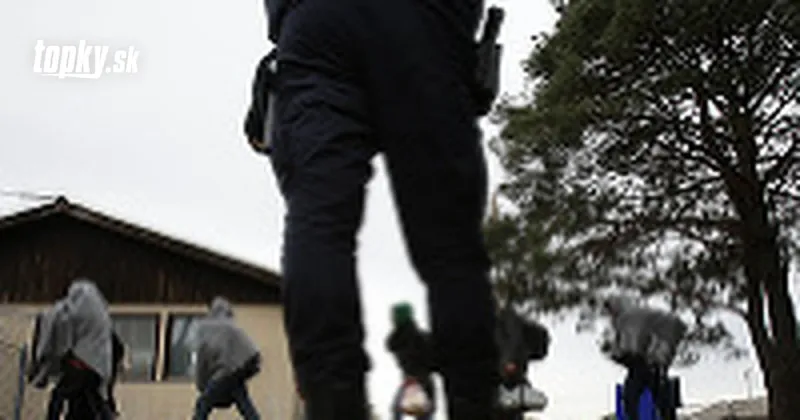 Na východnom Slovensku zadržala polícia siedmich nelegálnych migrantov | Topky.sk