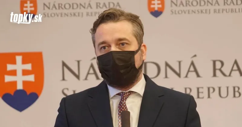 AKTUÁLNE Poslanec Smeru Ľuboš Blaha má KORONAVÍRUS: Myslí si, že sa nakazil v parlamente | Topky.sk