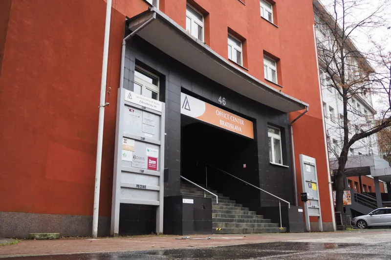 Firma spájaná s košickým Bašternákom ide do konkurzu - Index SME