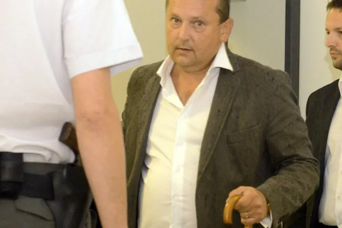 Kauza tunelovania nebankoviek: Odsúdeného Patrika Pachingera zatkla polícia | Dnes24.sk