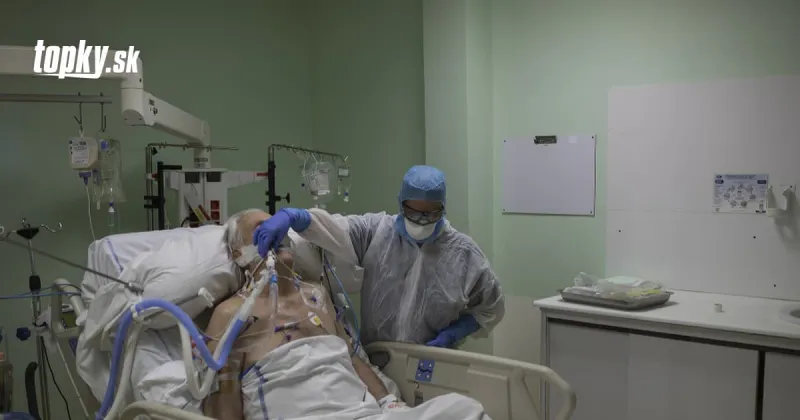 KORONAVÍRUS Príplatok za prácu s infikovanými pacientmi by mal personál dostať vo februári | Topky.sk