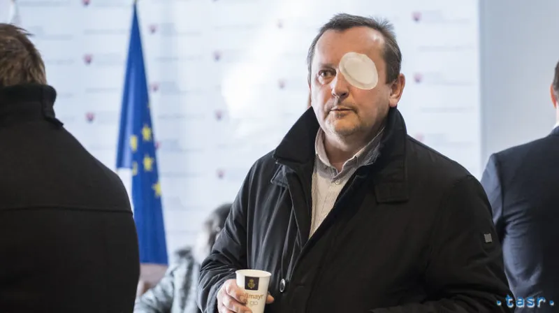 Patrika Pachingera polícia odovzdá do výkonu trestu odňatia slobody - Domáce - Správy - Pravda.sk