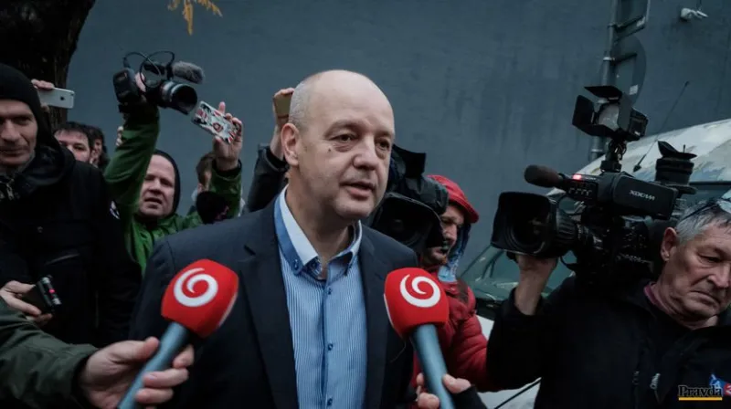 Rusko a Černák sa stretnú pred vyšetrovateľom zoči-voči - Domáce - Správy - Pravda.sk