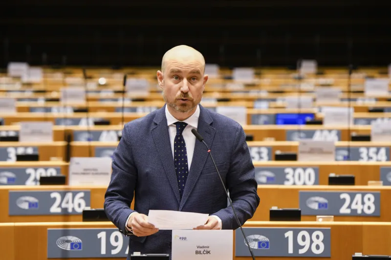 V europarlamente sa uskutočnilo vypočúvanie o okolnostiach Lučanského smrti - SME