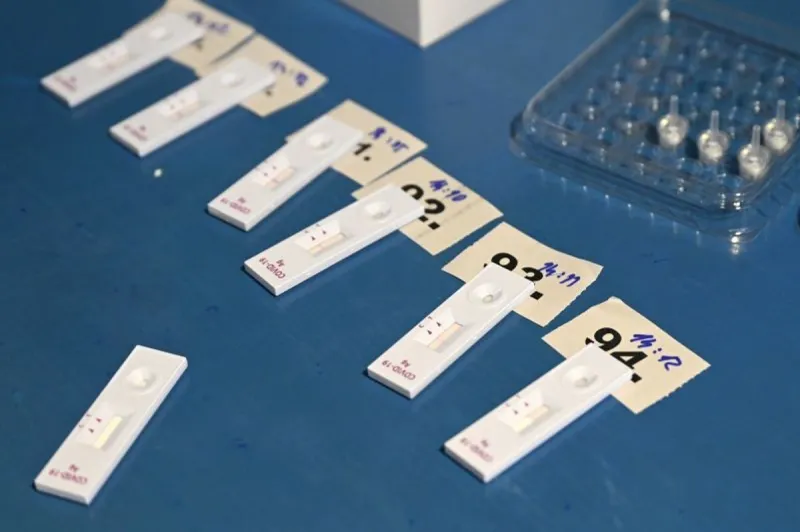 Koronavírus: 30 miliónov antigénových testov za 138 miliónov - SME