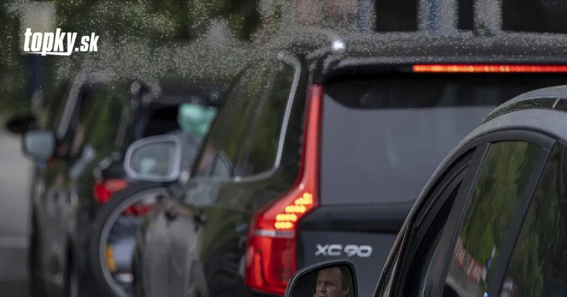 KORONAVÍRUS Štátny tajomník Klus vyvracia fámy: Slováci nepotrebujú pri prekročení hraníc rakúsky test | Topky.sk