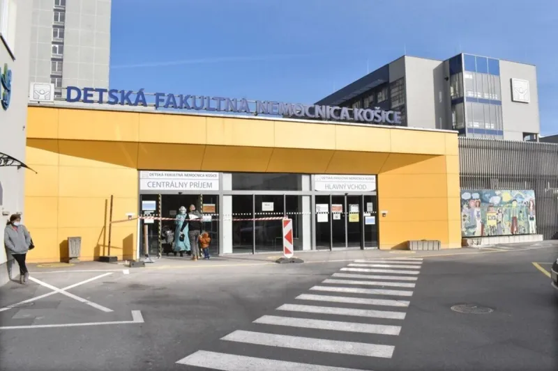 V nemocnici ležia deti s koronavírusom. Jedno má len mesiac - Korzár SME