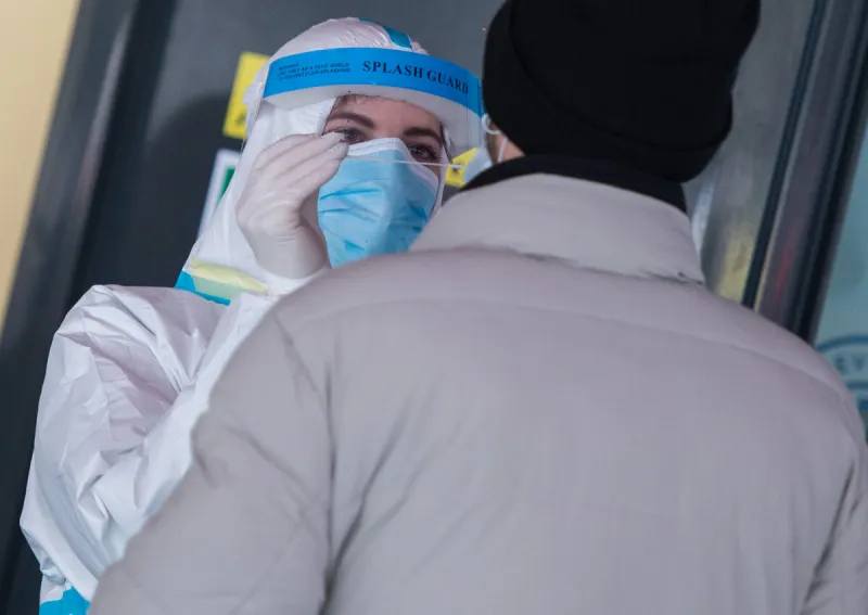 Koronavírus: V Česku pribudlo takmer 9-tisíc nakazených (minúta po minúte) - SME