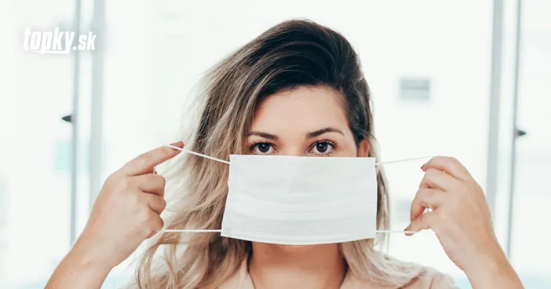 KORONAVÍRUS Dva TRIKY, ktoré odhalia účinnosť vášho rúška: Ak nimi neprejde, hneď ho vyhoďte! | Topky.sk