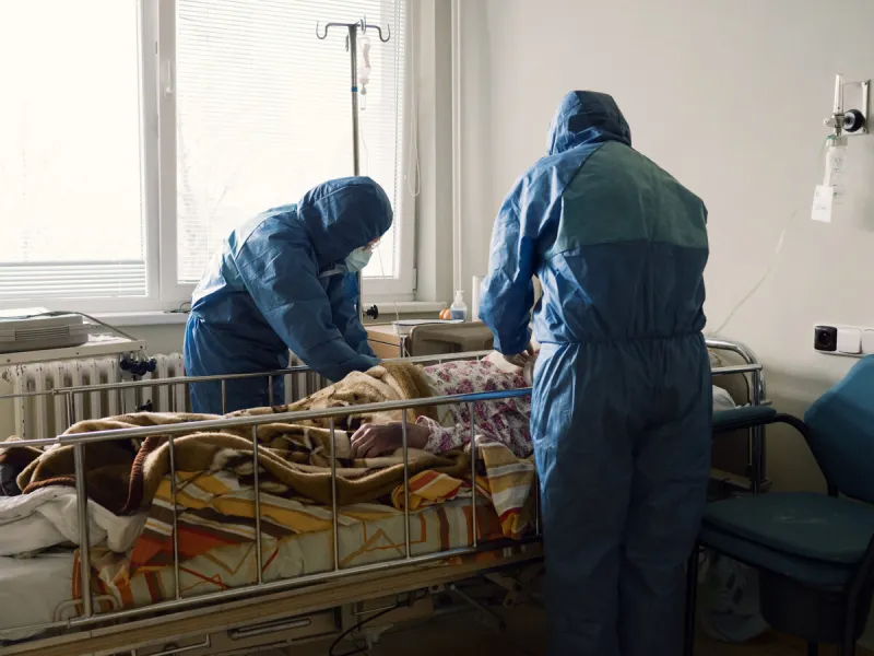 Koronavírus: Pacienti s covidom pribúdajú - SME