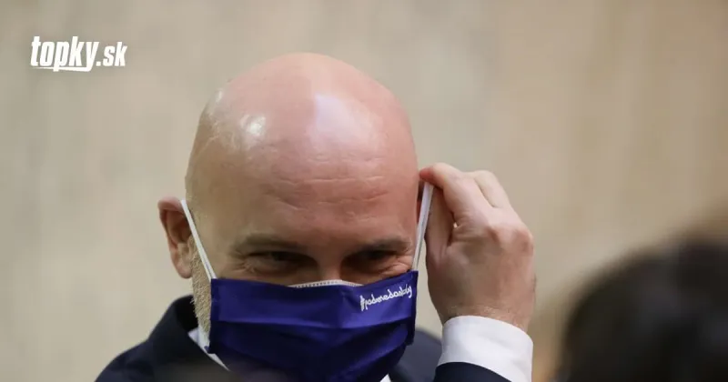 KORONAVÍRUS Chceme diskutovať o vakcinácii pedagógov na vysokých školách, uviedol Gröhling | Topky.sk